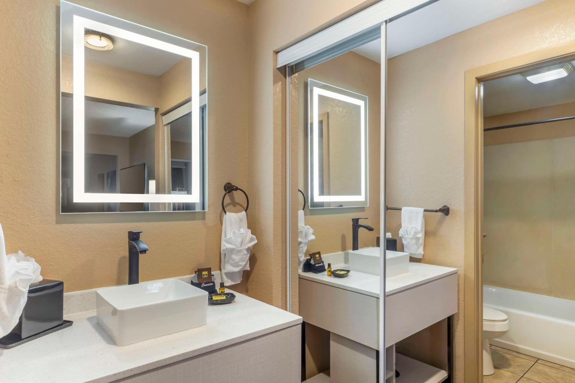 Best Western Plus Landing View Inn & Suites Branson Exterior foto